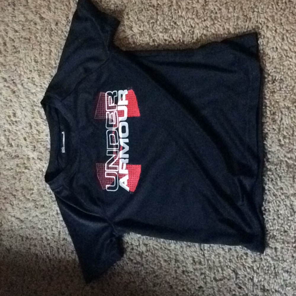Under armour shirt